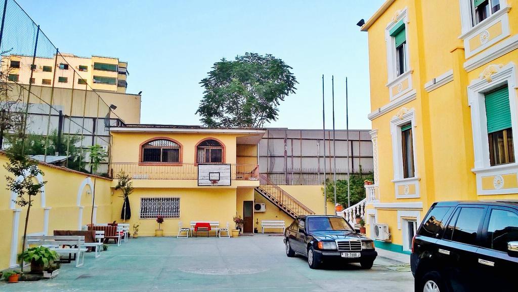 Hotel Vila 15 - Center Tirana Exterior foto